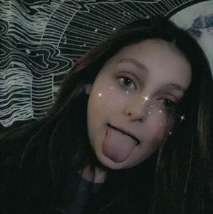 Meet your Posher, Felicity